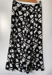 VERONIKA MAINE Black & White Floral Print Culottes Wide Leg Size 8