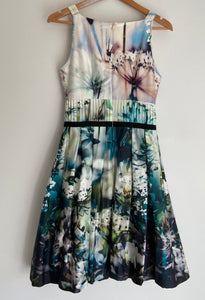 OJAY amazing Lilypad border print Aline pleat dress size 8