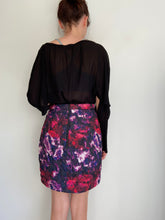 Load image into Gallery viewer, (Preloved) SHAKUHACHI beautiful Multi Coloured Quilted Mini Skirt Size S 6 8
