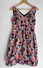 Load image into Gallery viewer, JIGSAW Floral Print A Line Dress Size 8