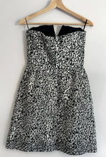 Load image into Gallery viewer, SCANLAN &amp; THEODORE Cheetah Print Strapless A Line Dress Size 8